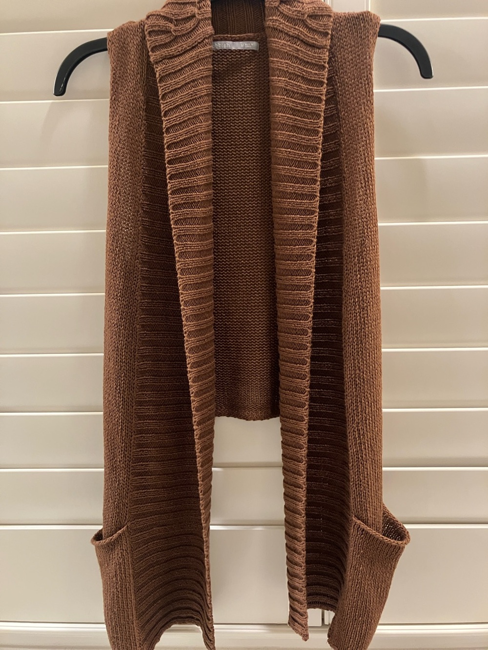Rubbish Open-Front Brown Knit Vest with Pockets